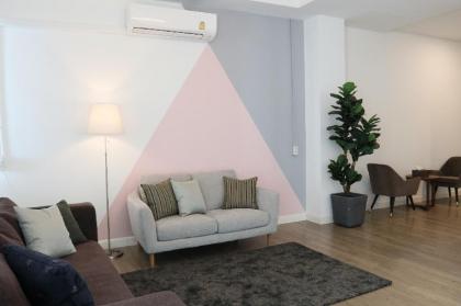 Airee Premier Residence - image 2