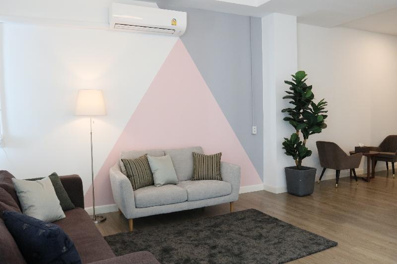 Airee Premier Residence - image 2