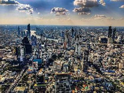 2BR BTS Promphong Sukhumvit 24 - image 10