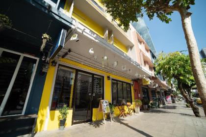 OYO 480 Lemon Siam Hostel - image 2