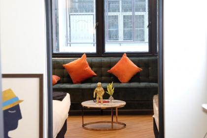Theme Boutique Hotel Bangkok - image 2