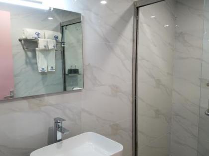 Sapphire hotel Silom Bangkok 蓝宝石曼谷酒店 - image 5