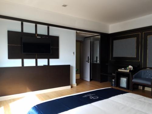 Sapphire hotel Silom Bangkok 蓝宝石曼谷酒店 - image 6