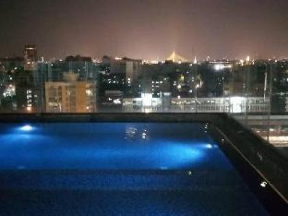 Nice swimming pool and working room - image 16