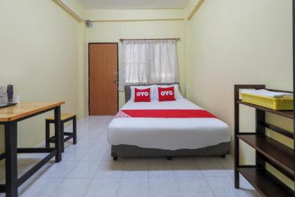 OYO 471 Sunshine Apartment - image 18