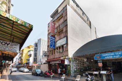 OYO 583 Sweethome Guest House - image 4