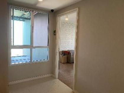 Gus Cozy Private 2 Bedrooms - image 6