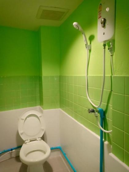 santo house - image 4