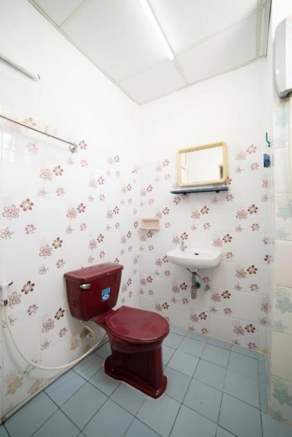 OYO 457 Panasan Villa - image 13