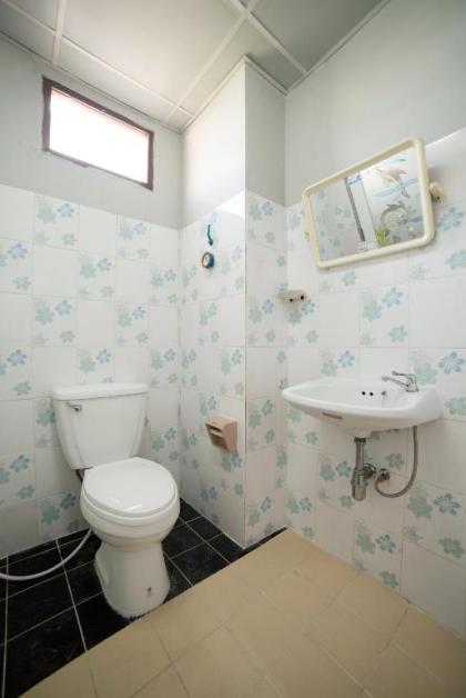 OYO 457 Panasan Villa - image 7