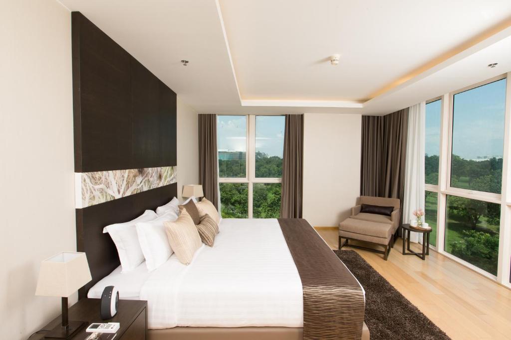 North Park Serviced Apartment Bangkok - main image