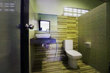 OYO 547 Happy Home - image 15