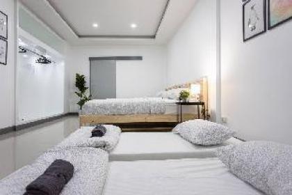 P3 Silom Large 2beds full kitchen WIFI 4-6pax