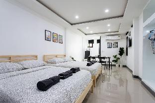 P3 Silom Large 2beds full kitchen WIFI 4-6pax - image 3