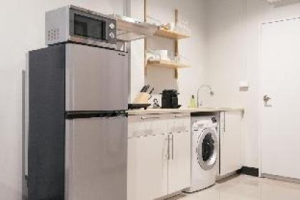 S2 Silom Large room 4-6 guests Full kitchen WIFI - image 17
