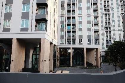 New Room / Ratchada Night Market /  Pool / Fitness