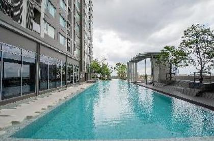 Aspire Sathorn Condo - image 11