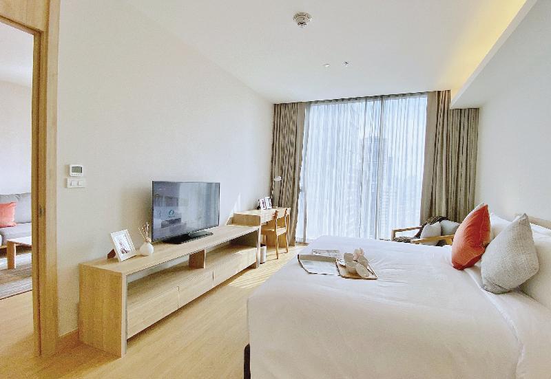 Oakwood Suites Bangkok - main image