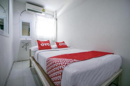 OYO 568 Art Hotel Hua Lamphong - image 8