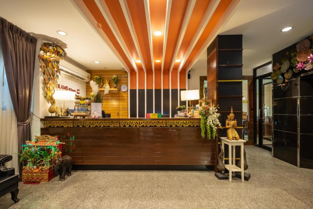 @42 Residence - image 3
