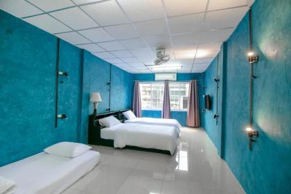 OYO 1158 Thestaycafe Hostel - image 15
