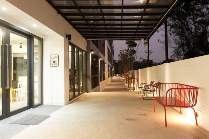 Port Canary Airport Hotel - image 18