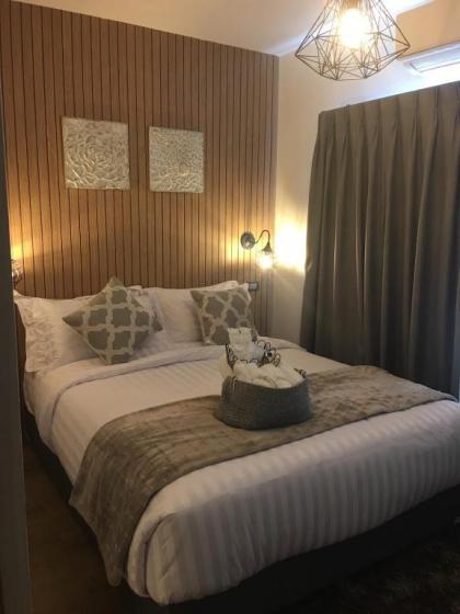 Tree​ for​ rest​ poshtel - image 9