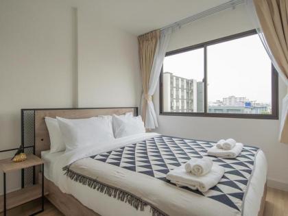 Brand New Luxury 1 Br Near 2Mrt 2Bts 3 Shopping - image 3