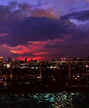 SkyPool luxury Condo in Bangkok CBD/BTS E5/EM zone - image 3