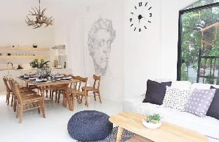 Bring HYGGE into your holiday 4br townhome - main image