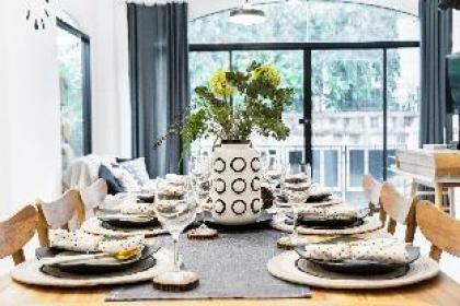 Bring HYGGE into your holiday 4br townhome - image 12