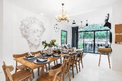 Bring HYGGE into your holiday 4br townhome - image 15
