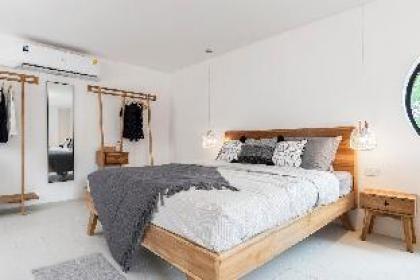 Bring HYGGE into your holiday 4br townhome - image 6