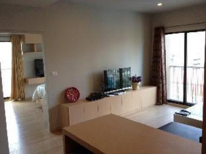Premium Residence at Sukhumvit 26 - image 17