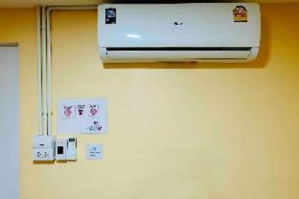 Yellow Guest house Donmuang airport 2 - image 13