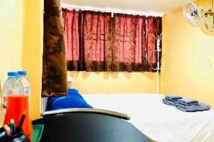 Yellow Guest house Donmuang airport 2 - image 9