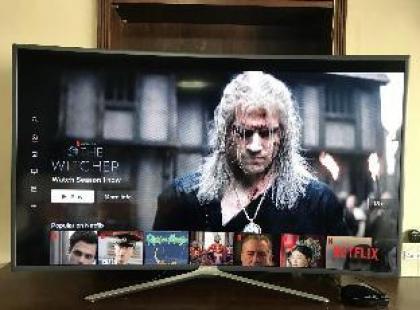 2Bedroom2Bathroom-300m to BTS Chongnonsi-Netflix - image 16