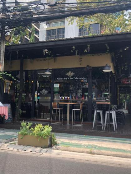 Asoke Sukhumvit Condo Luxury Room - image 27