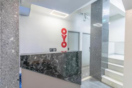 OYO 818 Suksomboon Residence - image 6