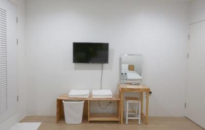 INTERest POSHTEL - image 10
