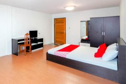 OYO 935 The Palm Apartment - image 17