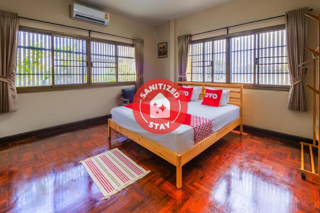 OYO 941 Choms House at Sapanmai - main image