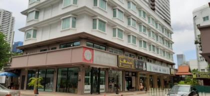 City Plaza Nana Hotel (SHA Extra Plus) - image 13