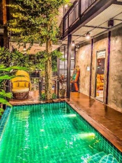Exclusive access to the whole garden. - image 10