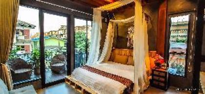 Exclusive access to the whole garden. - image 16