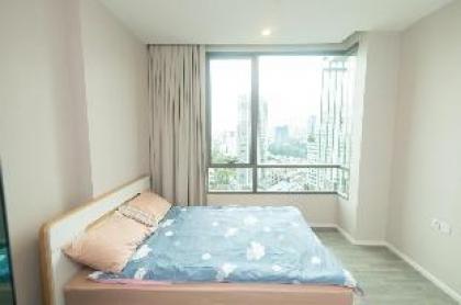 One Bd rm Apt Bangkok view 2-3 min walk to BTS - image 7