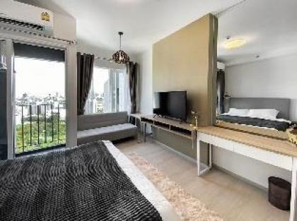 Good View&cozy stay with 24hrs. Of facilitie - image 18