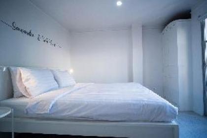 Bangkok Center Duplex  WIFINetflixLuggageRoom - image 10