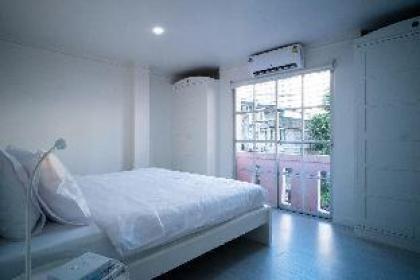 Bangkok Center Duplex  WIFINetflixLuggageRoom - image 18