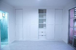 Bangkok Center Duplex  WIFINetflixLuggageRoom - image 3